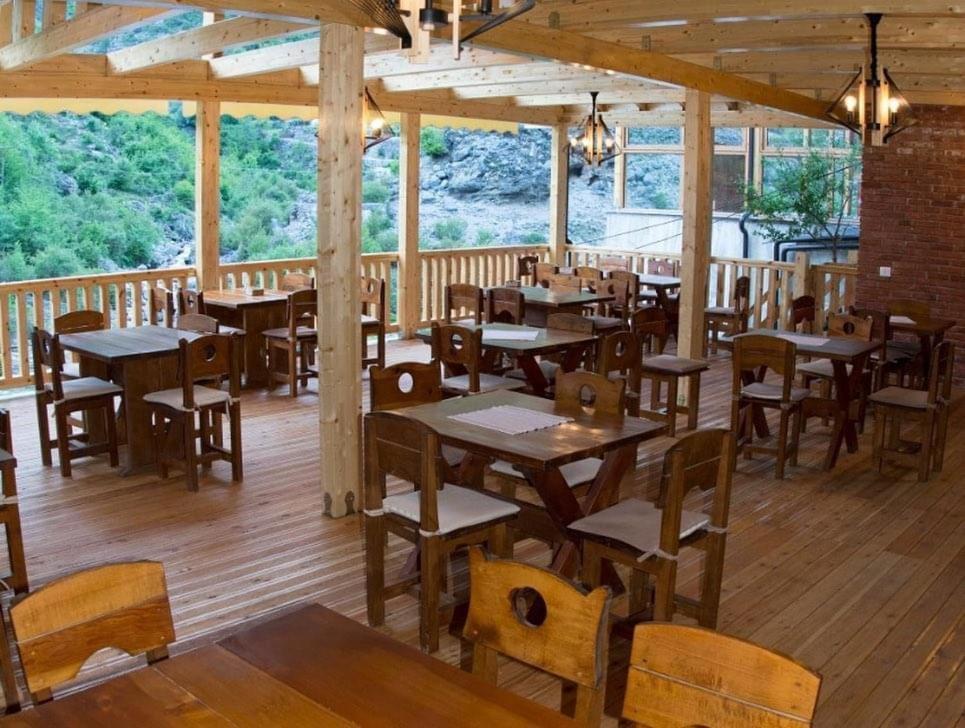 Te Cemi Restaurant 4* Tamare